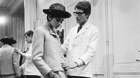 yves saint laurent foto|yves saint laurent iconic looks.